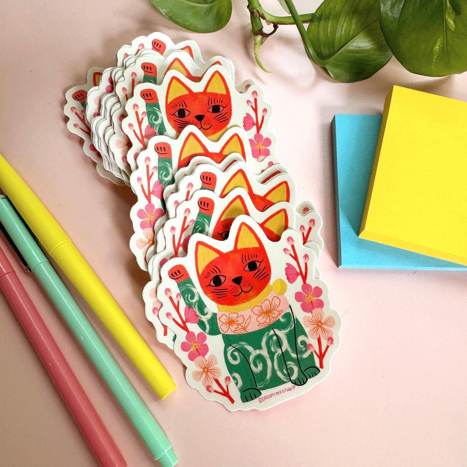 Maneki Neko - Japanese Lucky Cat - Vinyl Sticker