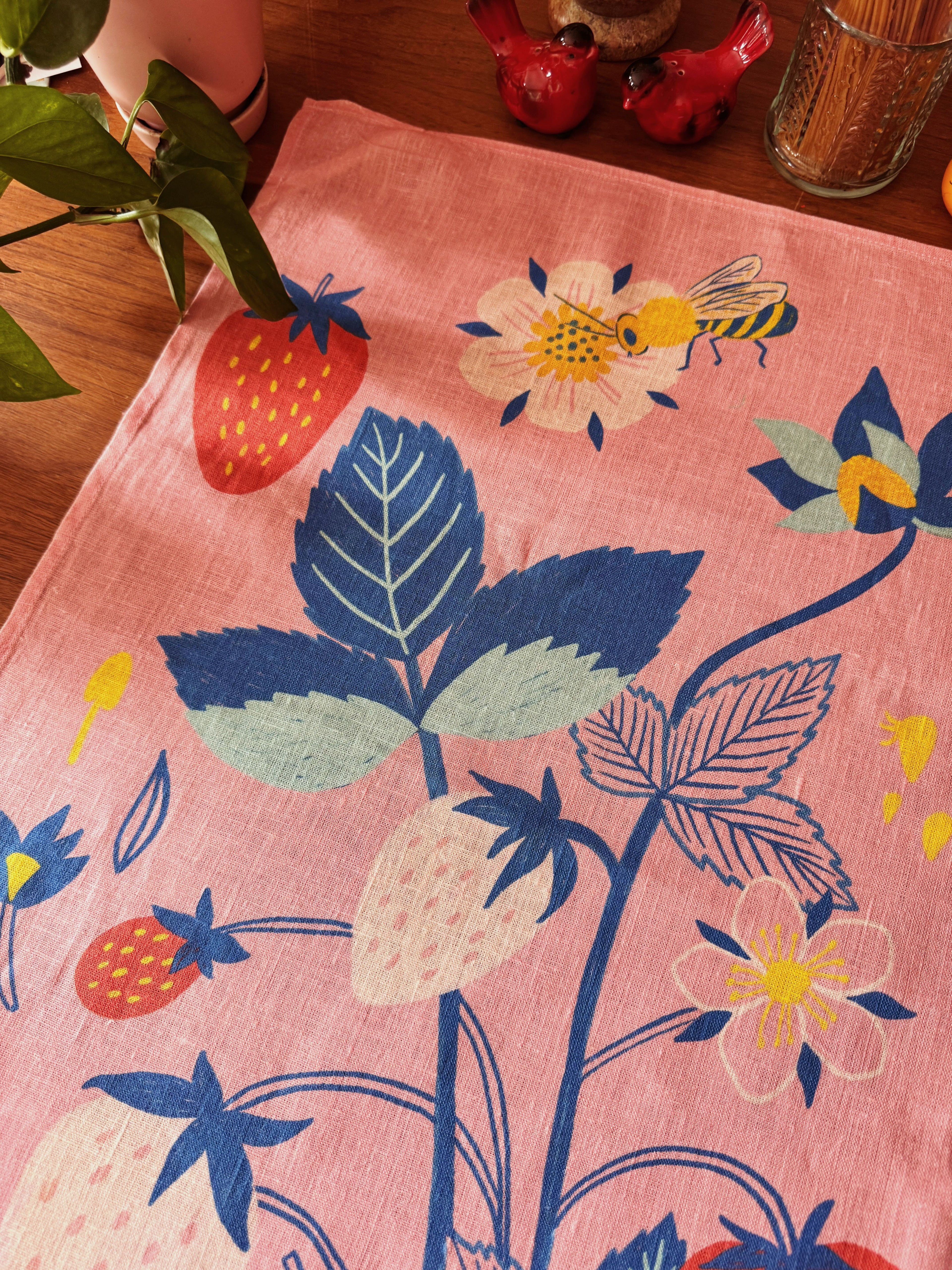 Fresh Strawberries 100% Stone Washed European Linen Tea Towel