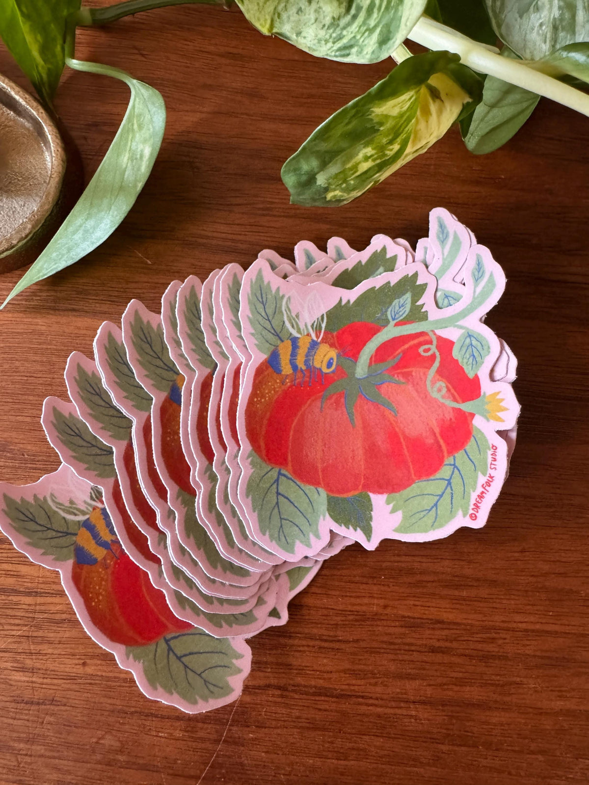 Tomato Sticker, Heirloom Tomato and Bee Sticker, Garden Lover Gift, Botanical Sticker